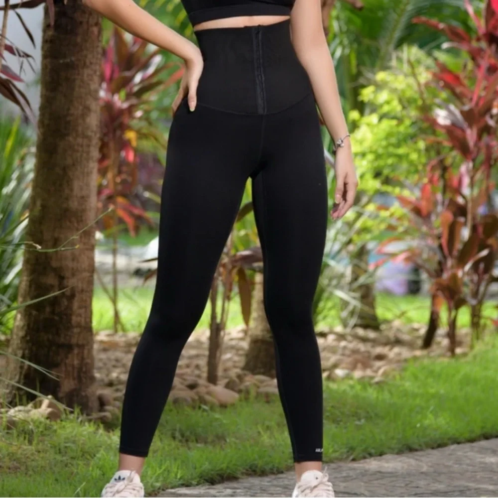 Athletics Motions Black High-Waisted Leggings with Built-In Waist Trainer Size S - Picture 2 of 8